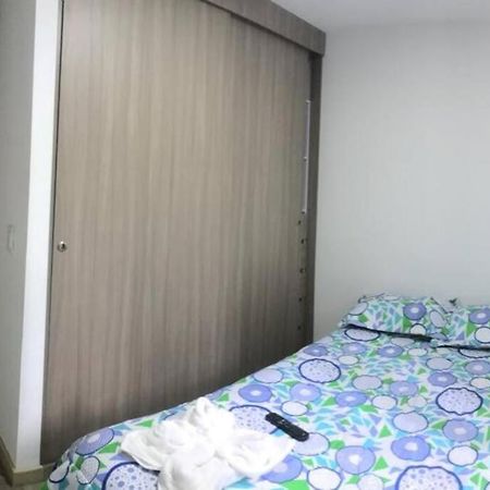 Apartamento Confortable, Amoblado En Bogota Bagian luar foto
